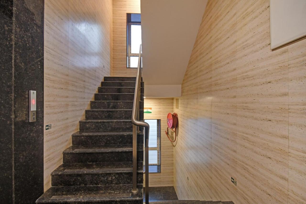 Super Townhouse Hotel All In One Near City Centre Salt Lake Salt Lake City Extérieur photo