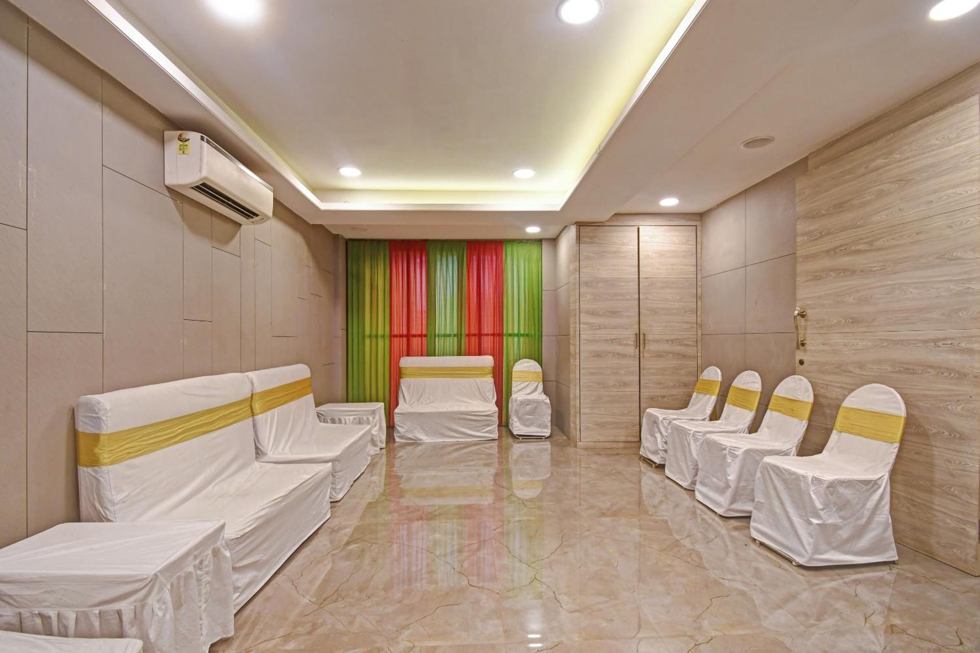 Super Townhouse Hotel All In One Near City Centre Salt Lake Salt Lake City Extérieur photo
